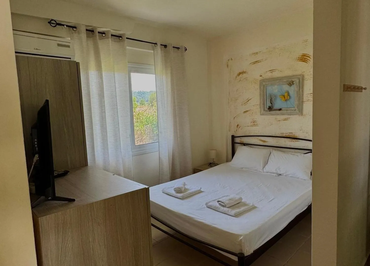 Dafnes Rooms Φούρκα Πανσιόν
