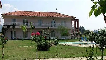 Dafnes Rooms Φούρκα