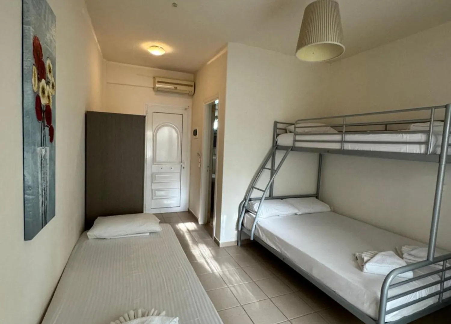 Dafnes Rooms Fourka