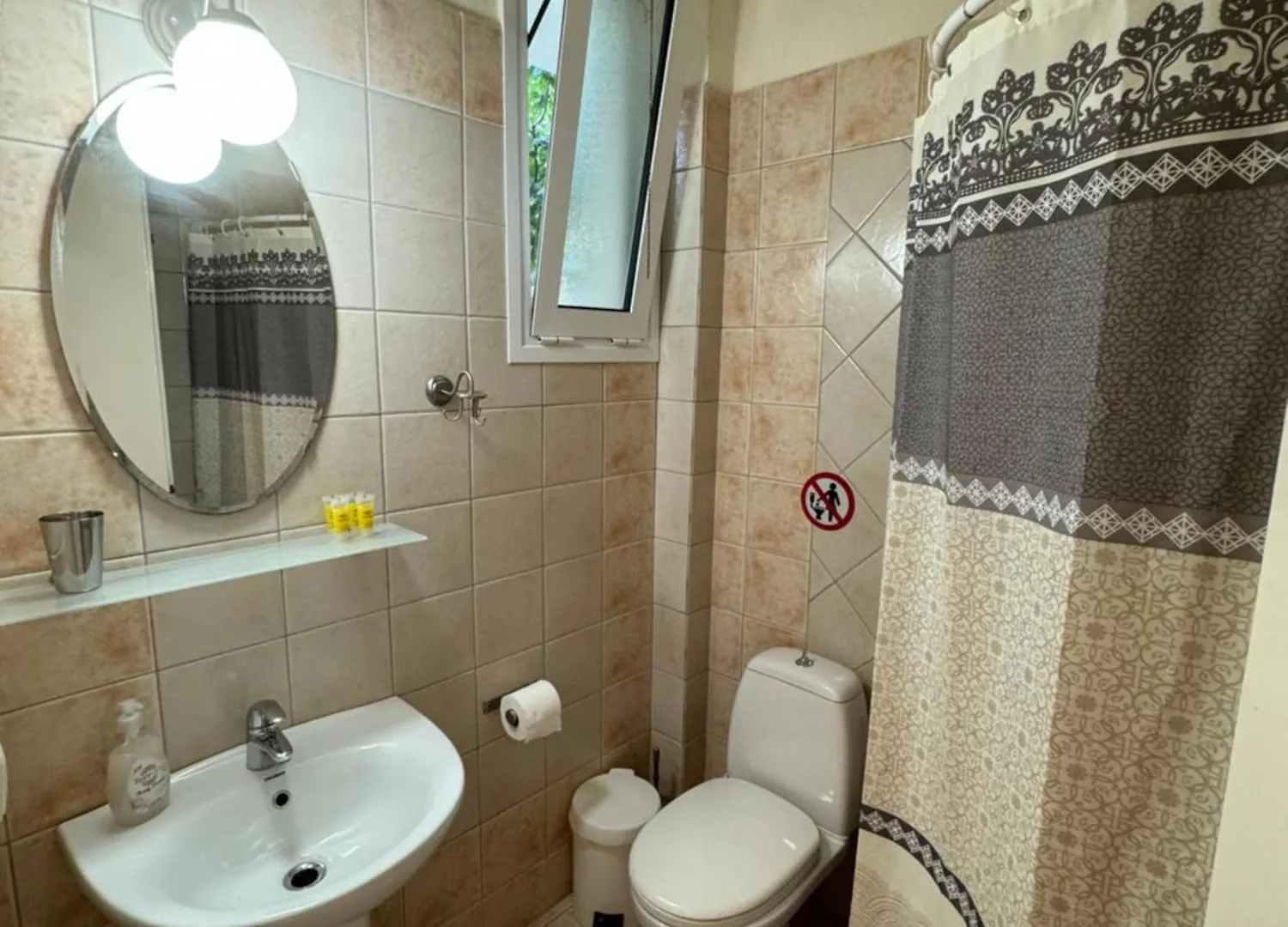 Dafnes Rooms Fourka Greece