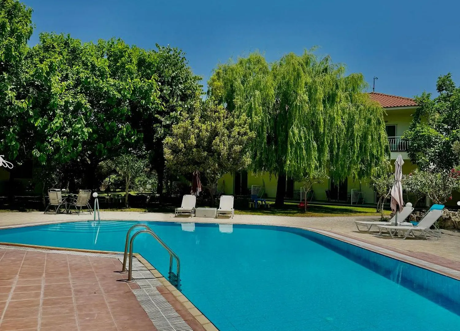 Guest house Dafnes Rooms Fourka